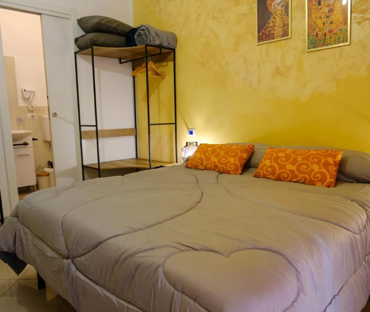 Casa Aurora Rozzano - Humanitas E Forum Assago